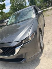 2024 Mazda CX-5 2.5 S Preferred - Exterior Front Right Corner Image